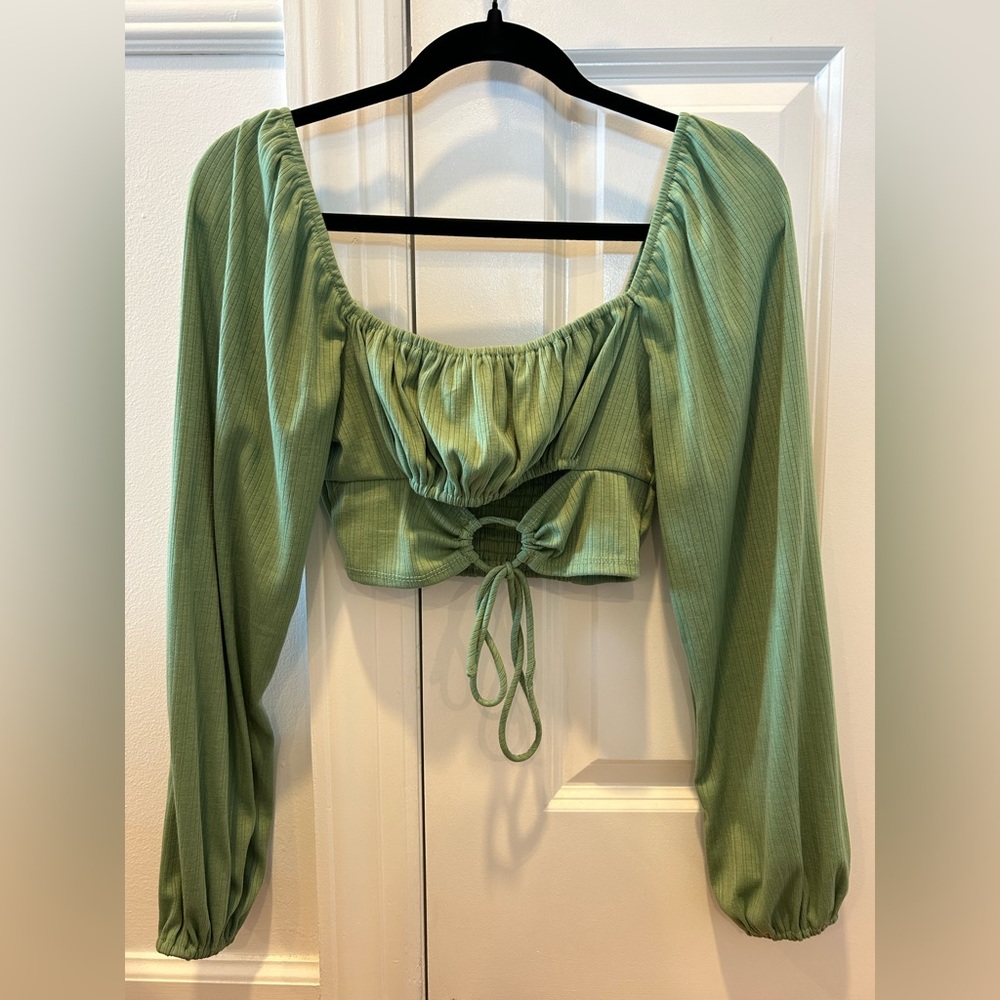 worn once! long sleeve Forever 21 top